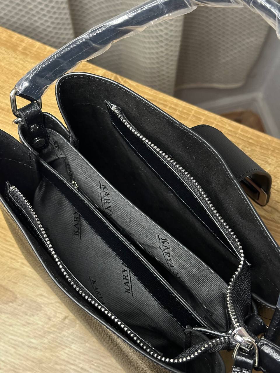 Leather bag KARYA black