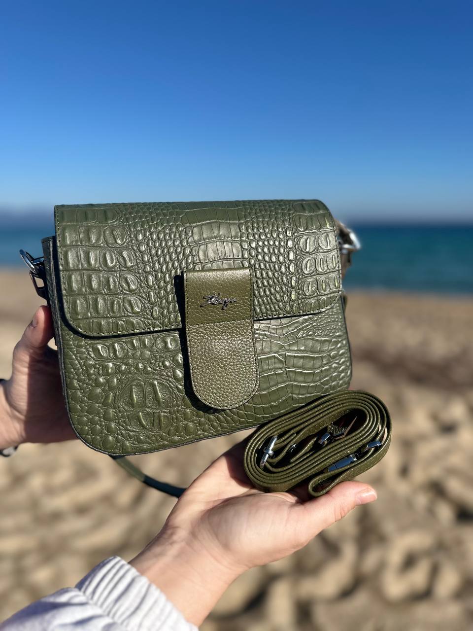 Leather bag KARYA green