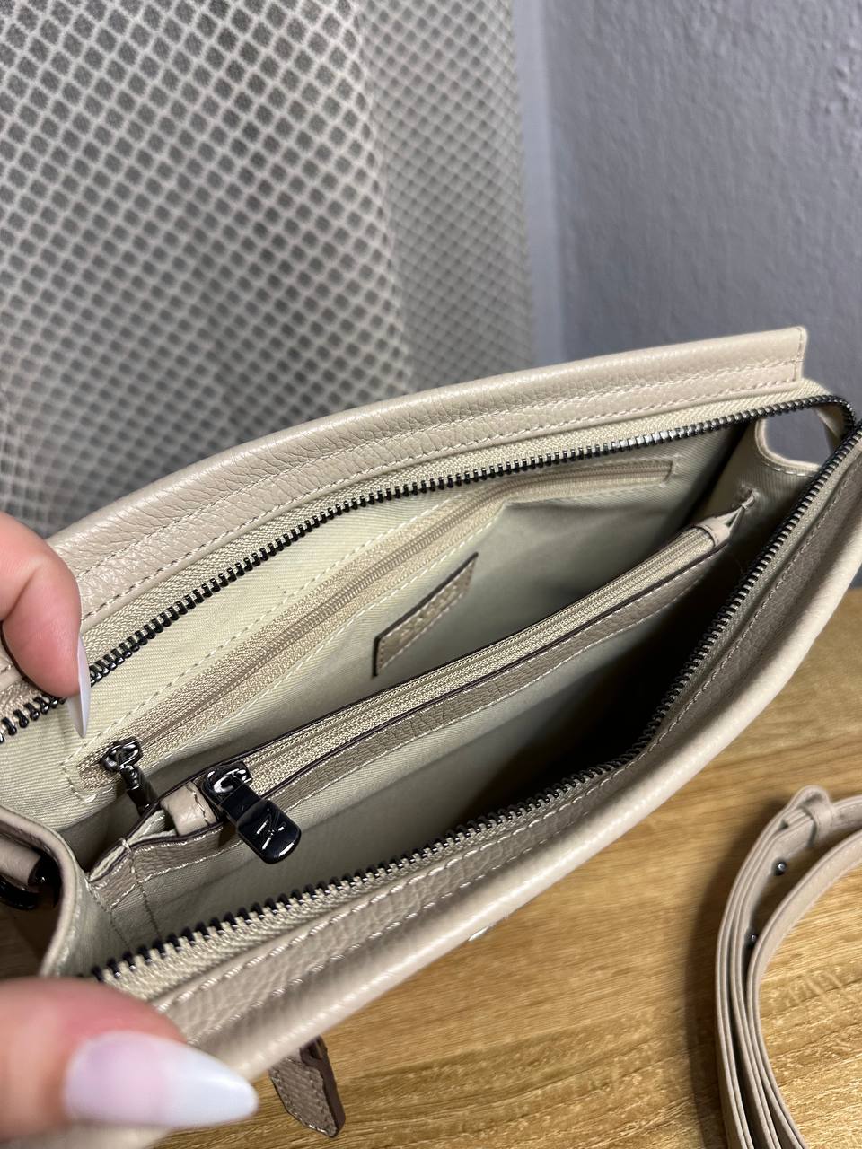 Elegant leather bag "Lace"