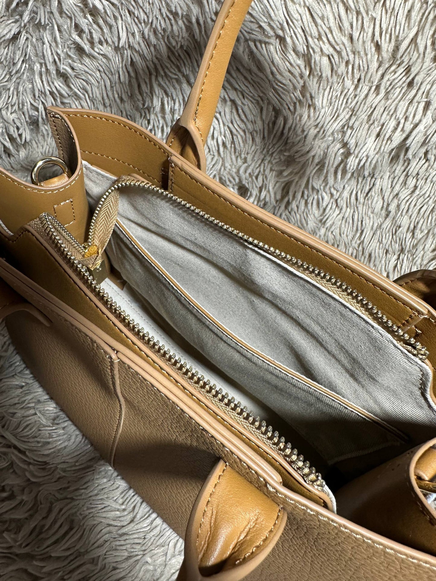 Camel Leather Tote Bag with Straps & Scarf | Genuine Leather Handbag | Structured Shoulder Bag for Women