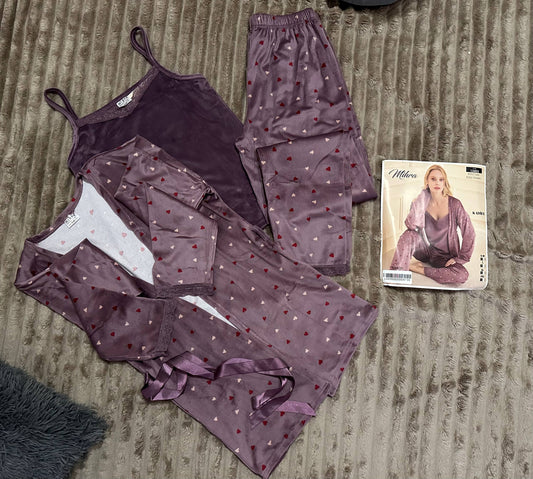 Women’s velour pajama set 3-in-1 with cute heart print – tank top, pants & robe